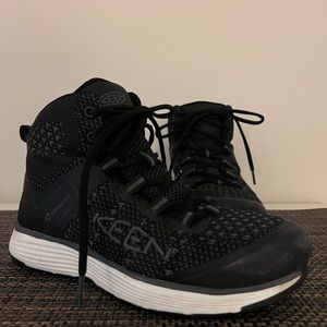 Keen Carson aluminum toe work boot men’s size 7 wide